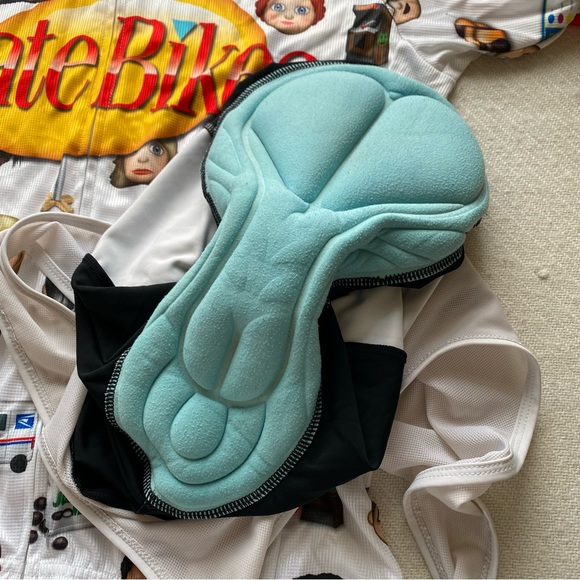 Seinfeld cycling kit - Picture 7 of 9